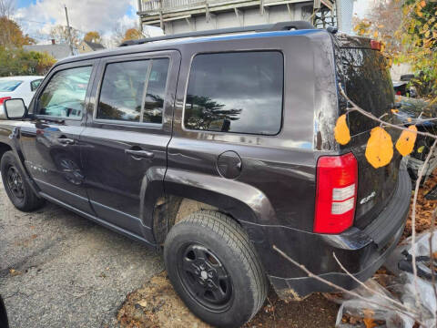 2014 Jeep Patriot for sale at Shah Auto Sales in Abington MA