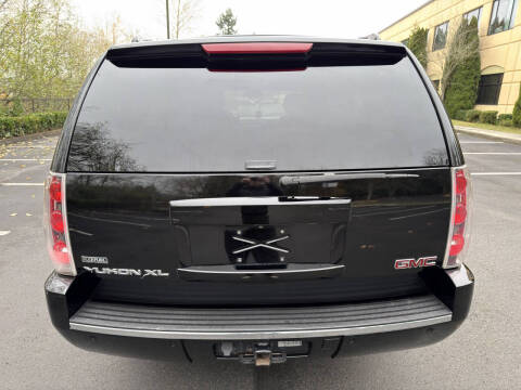 2009 GMC Yukon XL Denali