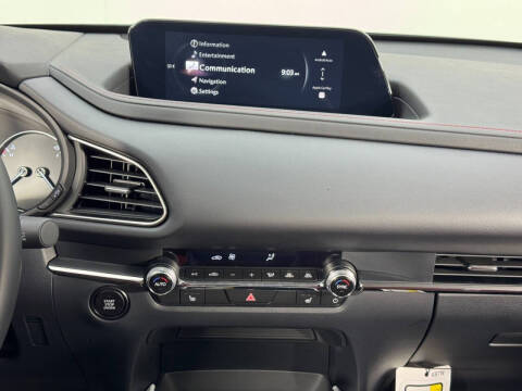 2025 Mazda CX-30 2.5 S Carbon Edition