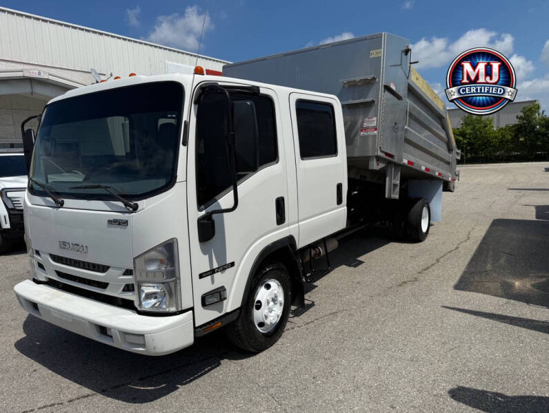 2021 Isuzu NPR