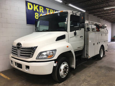 2010 Hino 258 for sale at DKR Trucks in Arlington TX