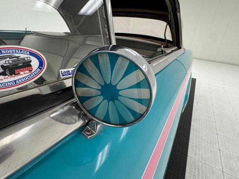 1953 Ford Sunliner