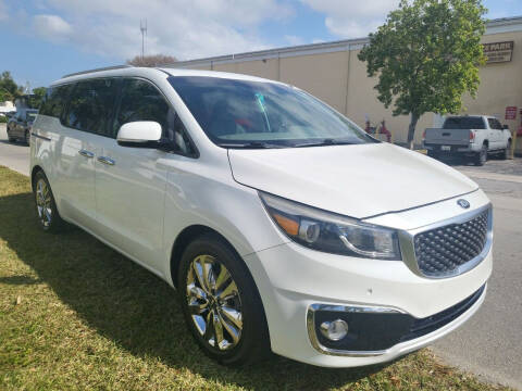 2015 Kia Sedona for sale at Maxicars Auto Sales in West Park FL