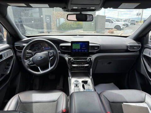 2023 Ford Explorer ST-Line