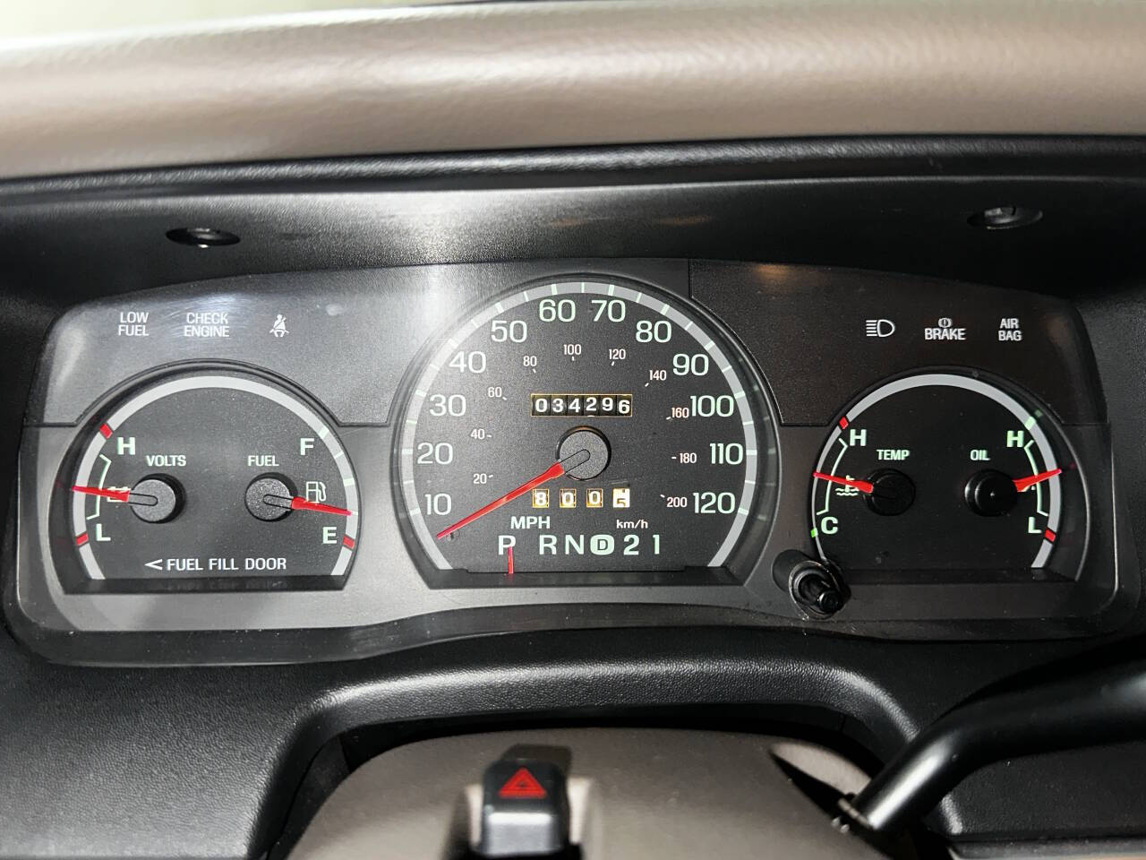 1998 Ford Crown Victoria 41