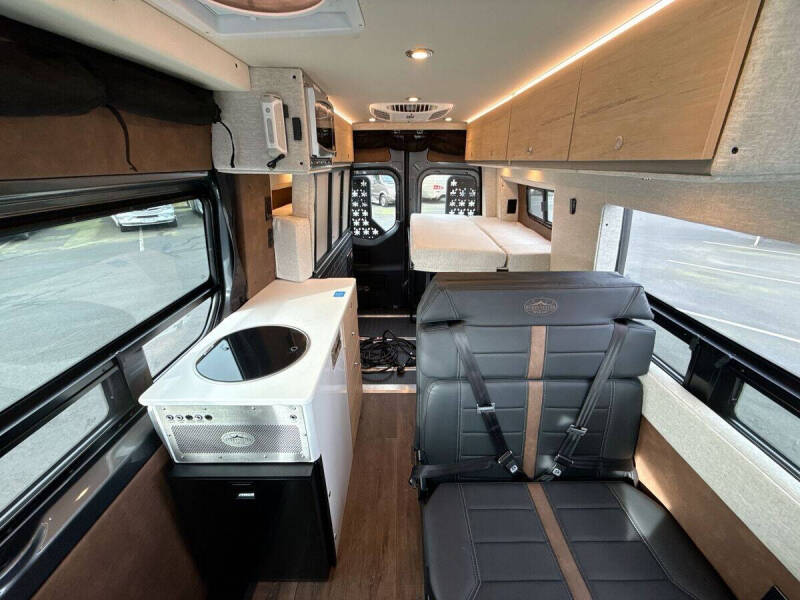 2024 Mercedes-Benz Sprinter