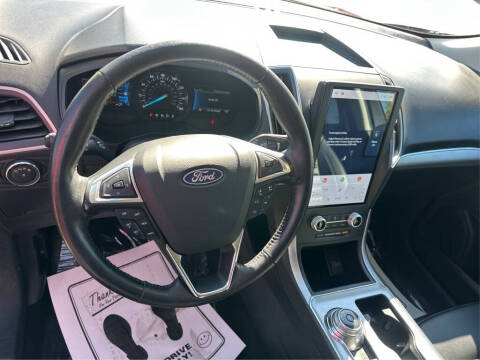 2022 Ford Edge SEL