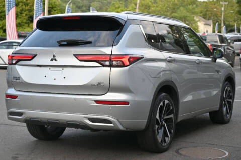 2023 Mitsubishi Outlander PHEV SEL