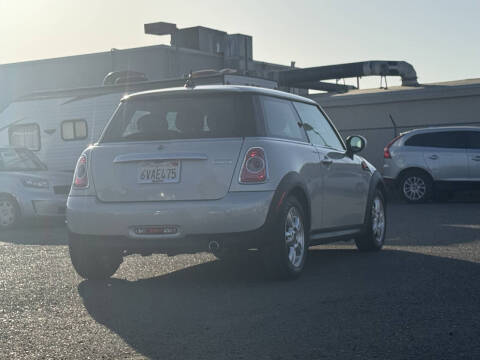 2012 MINI Cooper Hardtop