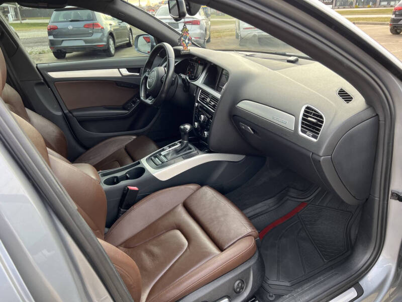 2016 Audi A4 2.0T quattro Premium Plus