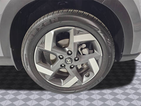 2022 Hyundai Venue SEL