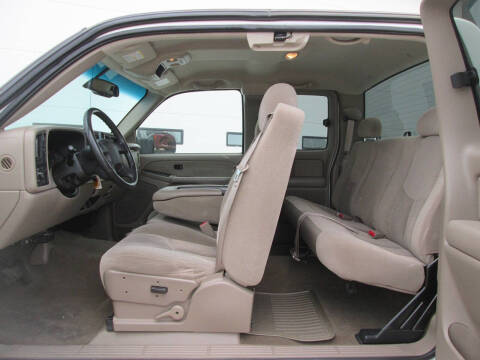 2003 Chevrolet Silverado 2500HD LS