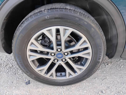 2020 Ford Escape SEL