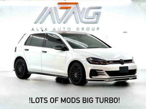 2019 Volkswagen Golf GTI SE