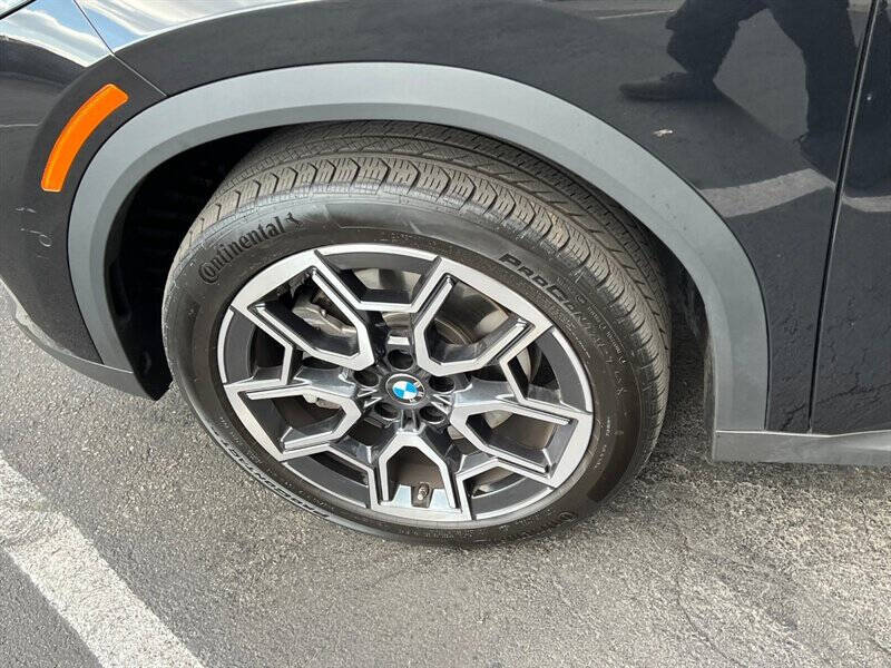 2025 BMW X2 xDrive28i