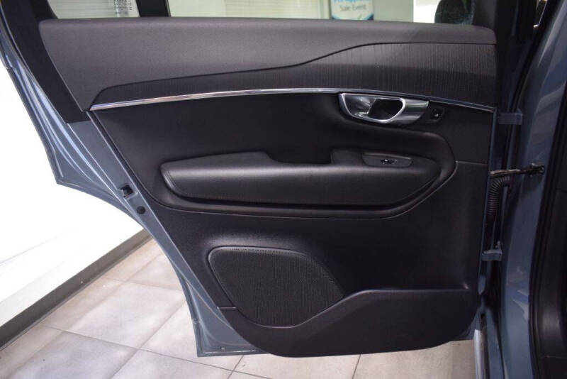 2020 Volvo XC90 T5 Momentum