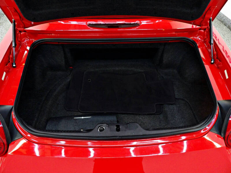 2004 Ford Thunderbird Deluxe