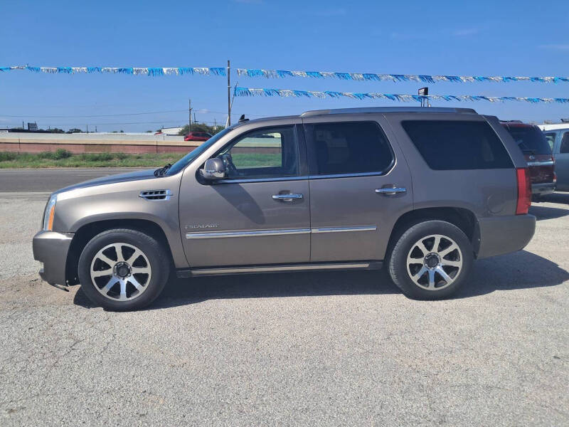 2011 Cadillac Escalade Platinum Edition