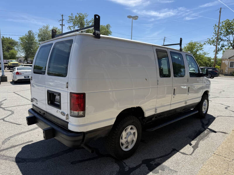 2013 Ford E-Series E-250