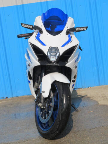 2017 Suzuki GSX-R1000