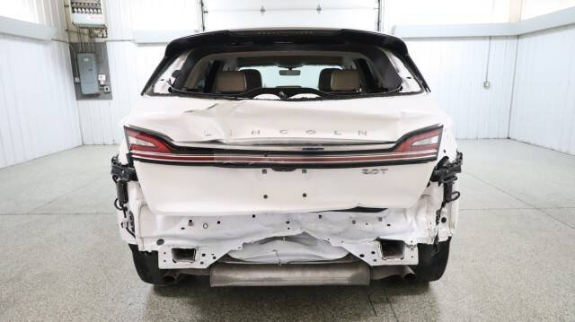2020 Lincoln Nautilus Standard