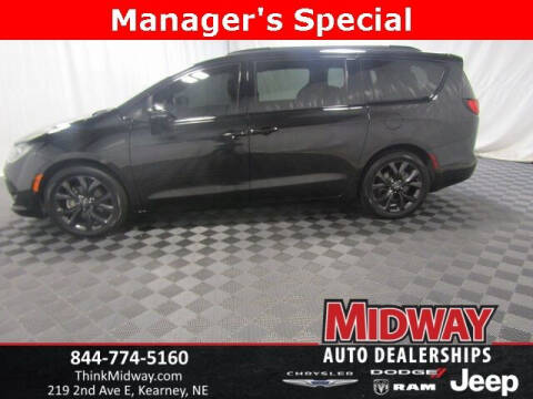 2020 Chrysler Pacifica for sale at MIDWAY CHRYSLER DODGE JEEP RAM in Kearney NE