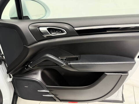 2015 Porsche Cayenne S