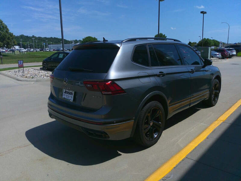 2024 Volkswagen Tiguan SE R-Line Black 4Motion