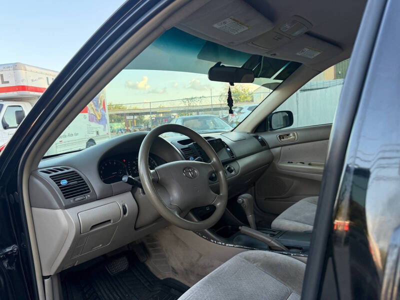 2002 Toyota Camry LE
