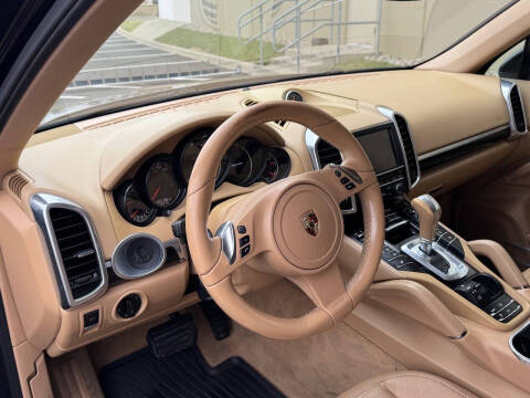 2012 Porsche Cayenne Tiptronic