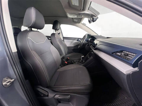 2023 Volkswagen Taos SE 4Motion