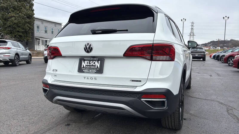 2023 Volkswagen Taos SE 4Motion