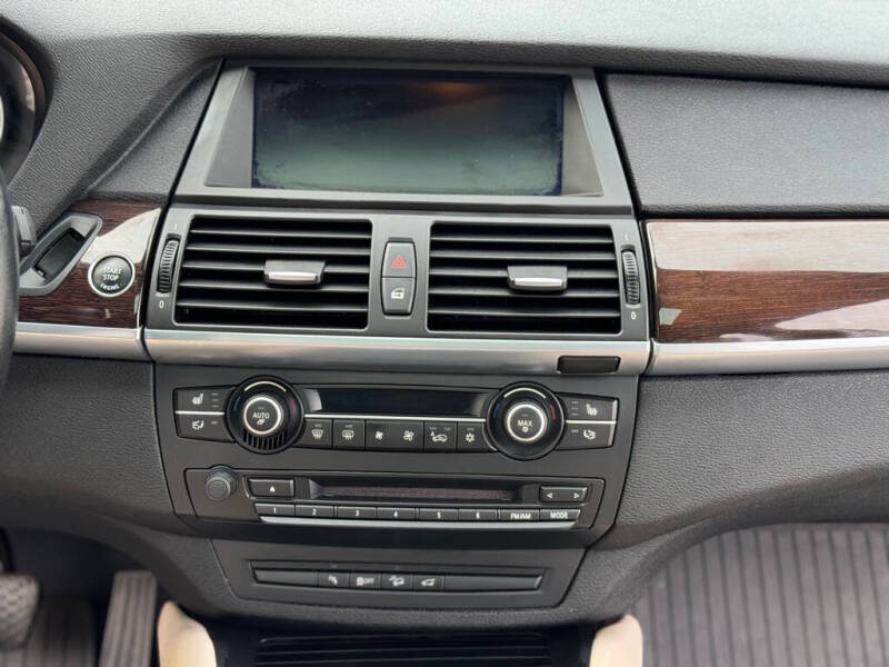 2013 BMW X6 xDrive50i