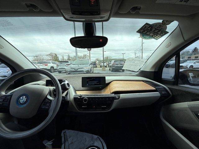 Sliver 2014 BMW i3 Base 4dr Hatchback 2