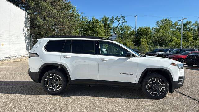 2026 Jeep Cherokee Laredo