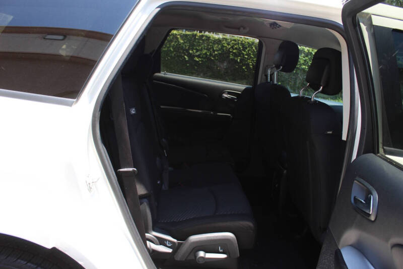 2019 Dodge Journey SE