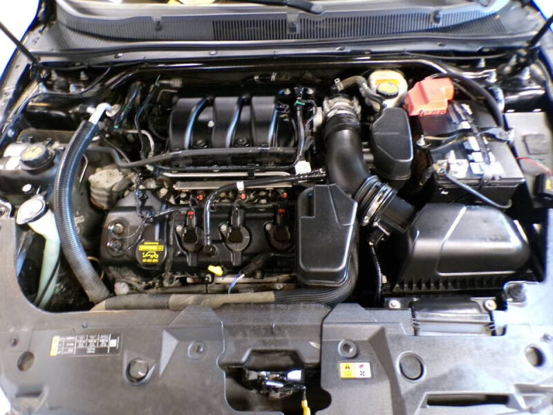 2013 Ford Taurus SEL