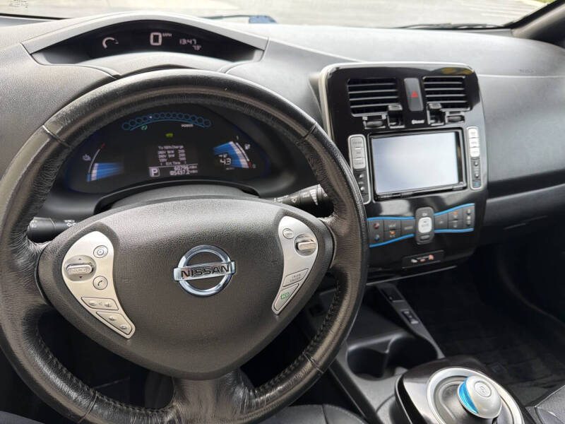 2013 Nissan LEAF SV