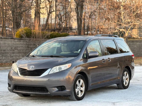 2013 Toyota Sienna