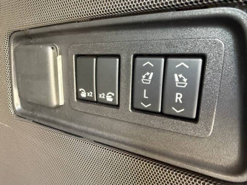 2023 Cadillac Escalade ESV Premium Luxury