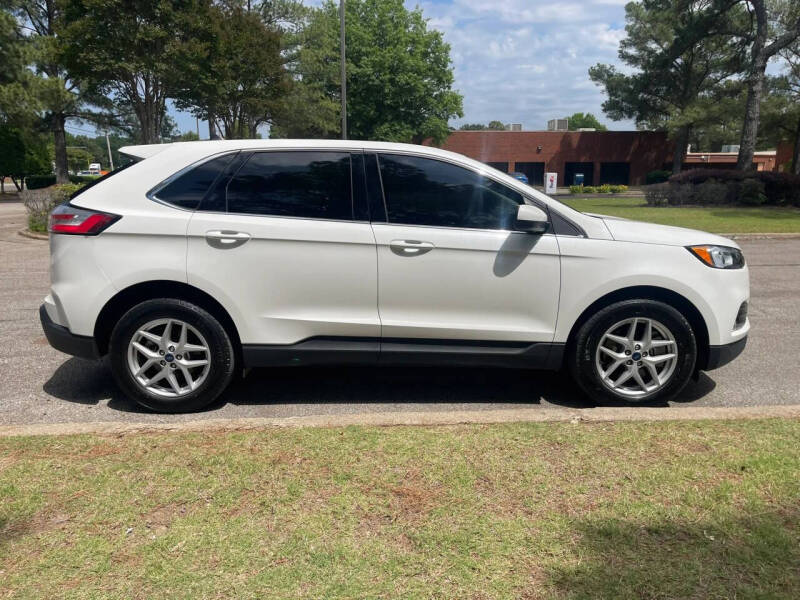 2021 Ford Edge