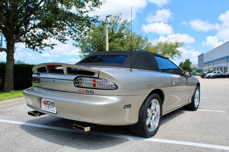 2000 Chevrolet Camaro