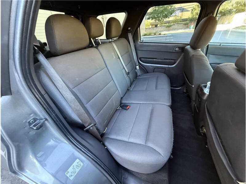 2010 Ford Escape XLT