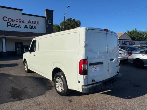 2015 Nissan NV