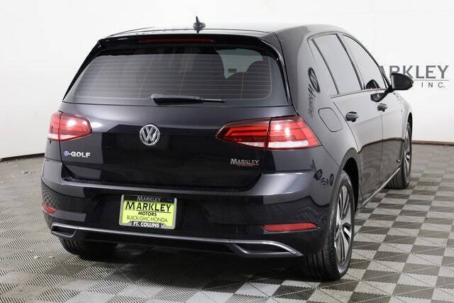 2017 Volkswagen e-Golf SE