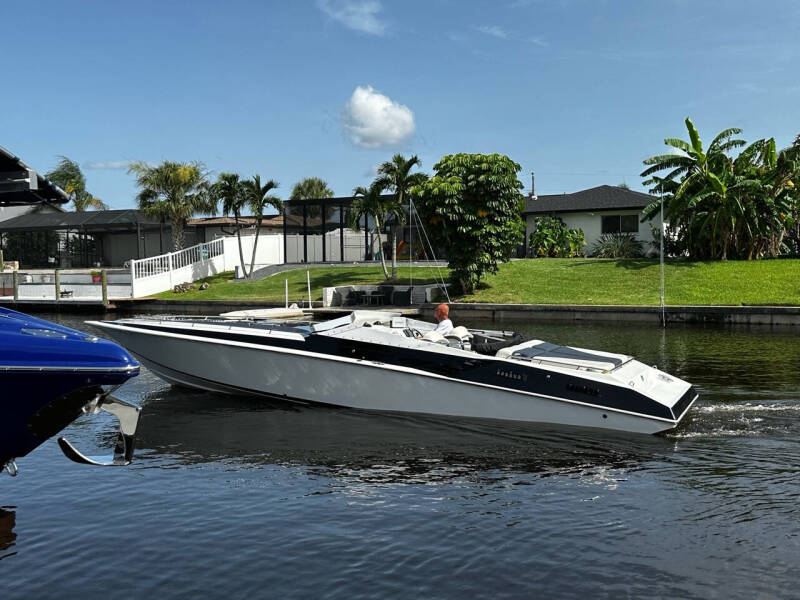 1989 FOUNTAIN 35 LIGHTNING Off Shore