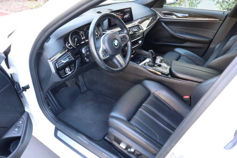 2019 BMW 5 Series 530e iPerformance