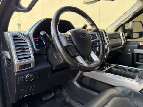 2017 Ford F-350 Super Duty Platinum