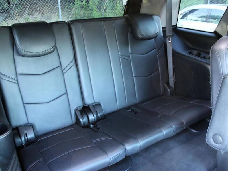 2019 Cadillac Escalade Standard