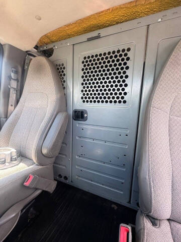 2015 GMC Savana 2500